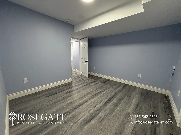 260 Bethune Ave #2 — Photo 7
