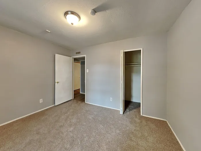 2706 Santa Anna Dr — Photo 12