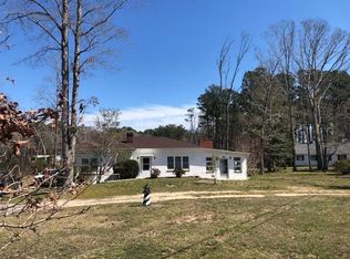 18185 Metompkin Rd, Parksley, VA 23421