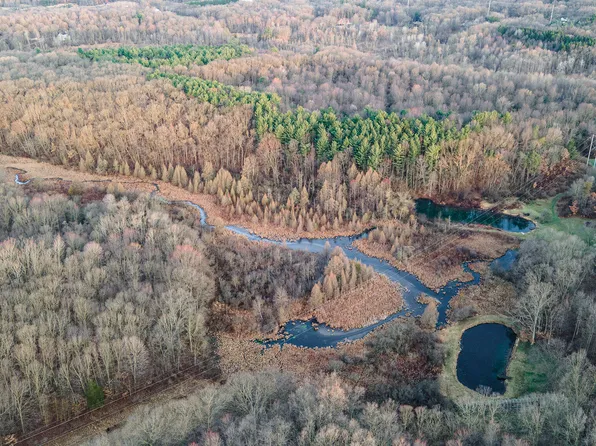 Vl E D Ave, Richland, MI 49083