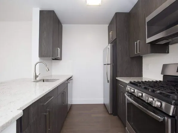 70 Battery Place image 7 of 8