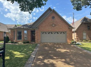 811 Fairway Trl, Hernando, MS 38632