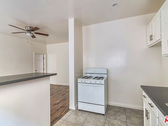 4th image of 420 Coronado Ter #203A
