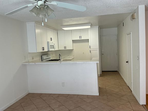 5th image of 23548 Newhall Ave APT 5