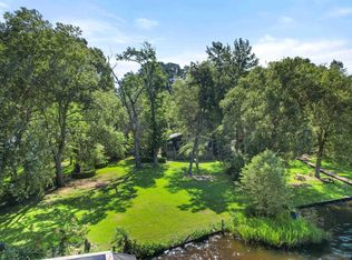 2109 E Lake Dr, Gladewater, TX 75647