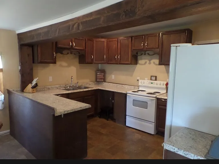627 Jennings Creek Hwy — Photo 6