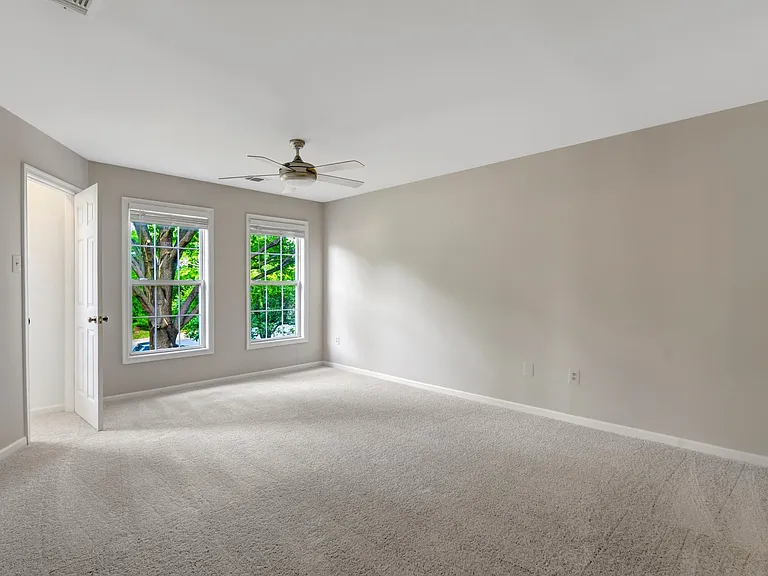 10929 Park Rd — Photo 20