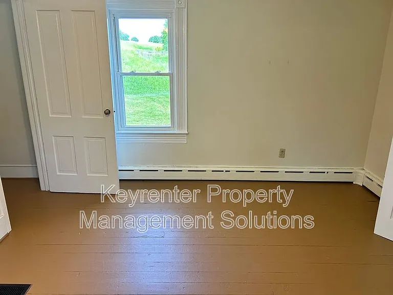 209 Tanner Ln — Photo 40