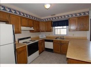 1812 Carlton E, Virginia Beach, VA 23454