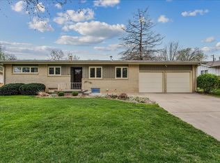 9823 W 9th St N, Wichita, KS 67212