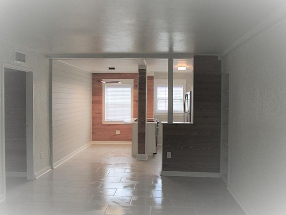 3rd image of 222 2nd Ave E #9