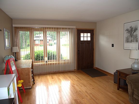 3rd image of 14230 Keeler Ave