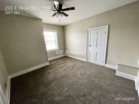 4th image of 200 E High St #1/2