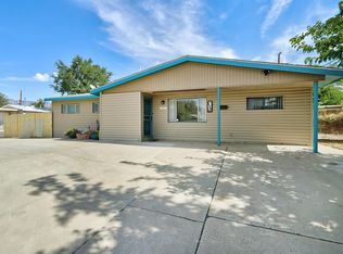 1136 Maxine St NE, Albuquerque, NM 87112