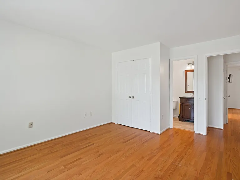 340 Foxridge Dr SW — Photo 9