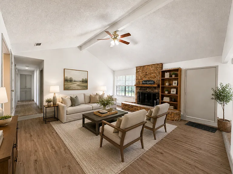 2401 Stephen Lee Dr — Photo 11