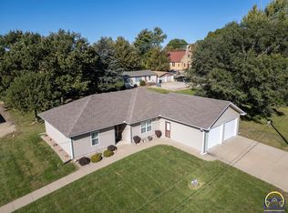 25 Walnut St, Reading, KS 66868