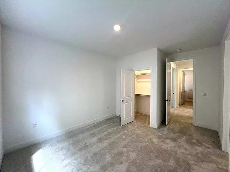 414 Clipper — Photo 13