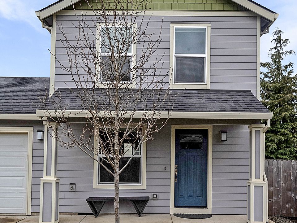 1st image of 4919 SE 79th Ave Unit B