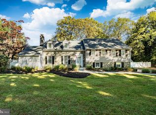 657 Walker Rd, Wayne, PA 19087