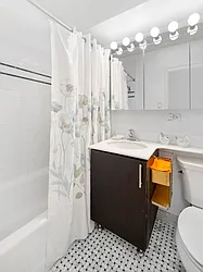 Rented by Level Group