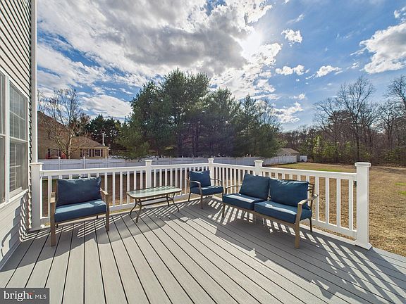 5th image of 17523 Meadow Dr