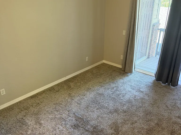 2133 Krisron Rd #B-207 — Photo 22