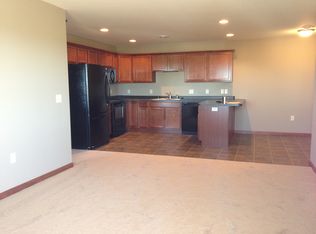 1110 Parkland Dr, Chippewa Falls, WI 54729