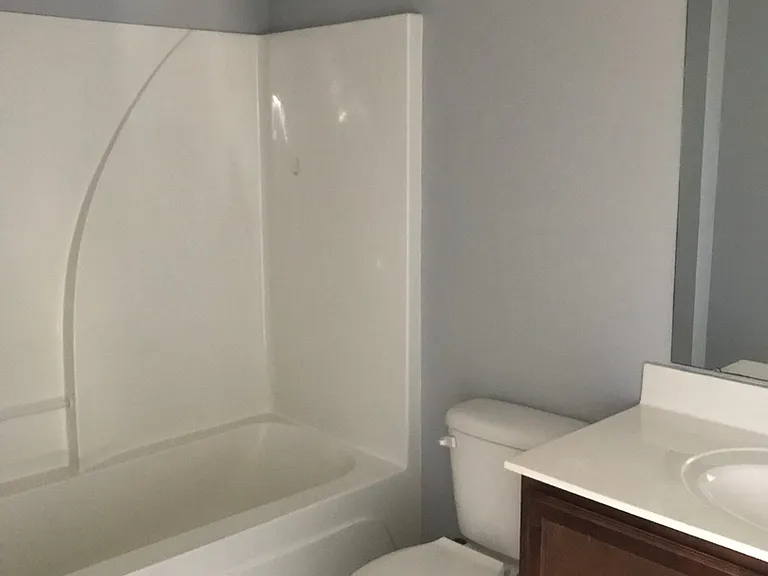 69 Thunderbird Dr — Photo 16