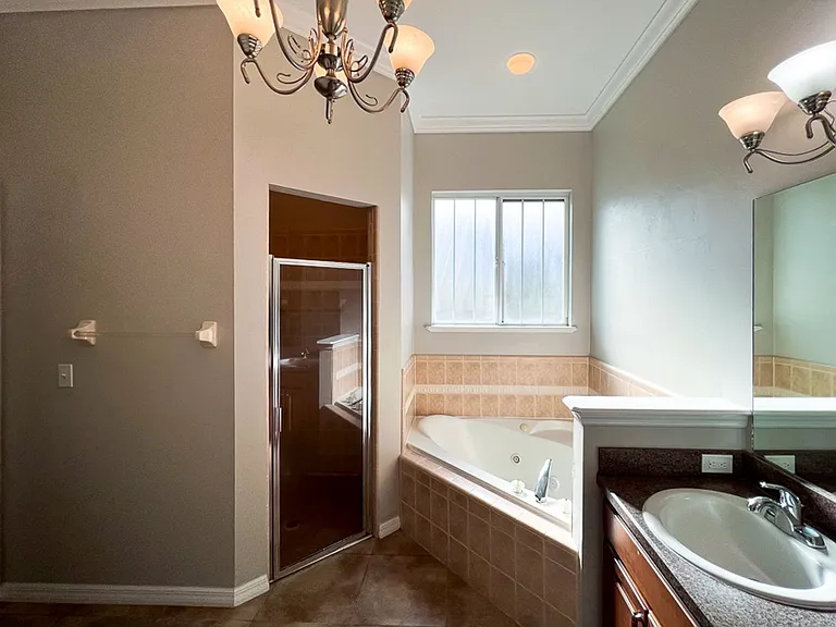 7509 SW 86th Way — Photo 18