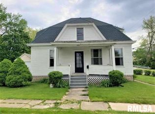 201 Lincoln St, Washington, IL 61571