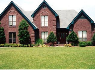 2700 Ivy Rd, Eads, TN 38028