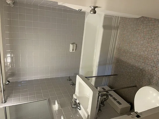 The 925 Apartments — Photo 40