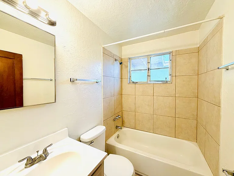 Studio and 1 Bedrooms in this Stunning Community! — Photo 32