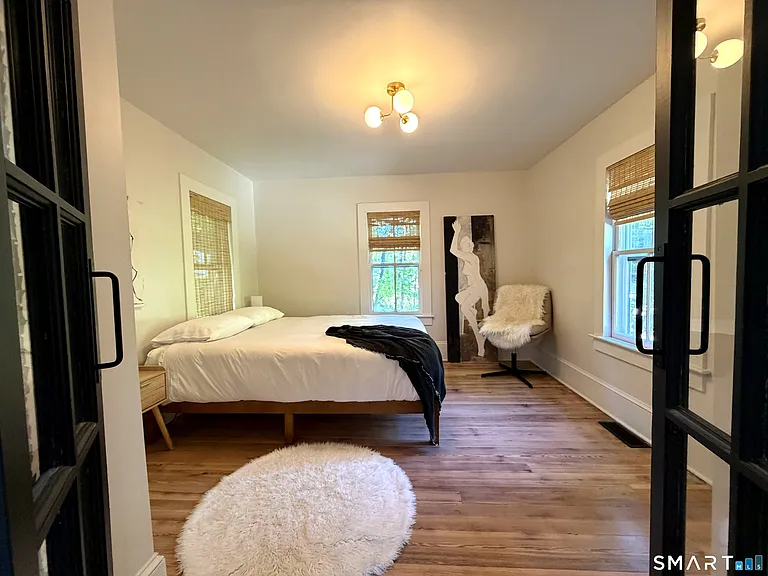 25 E Shore Rd — Photo 13