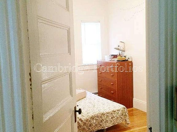 5th image of 97 Holworthy St