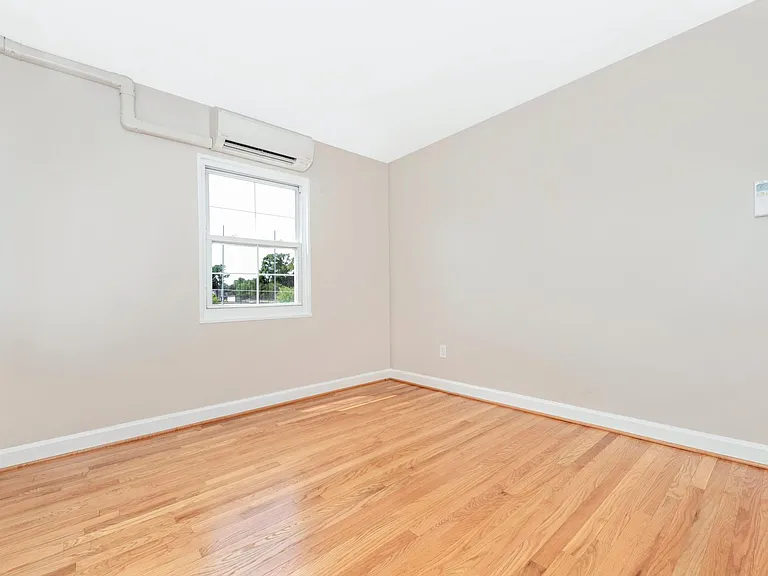 Parkview — Photo 27