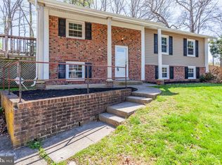 12808 Warwick Pl, Woodbridge, VA 22192