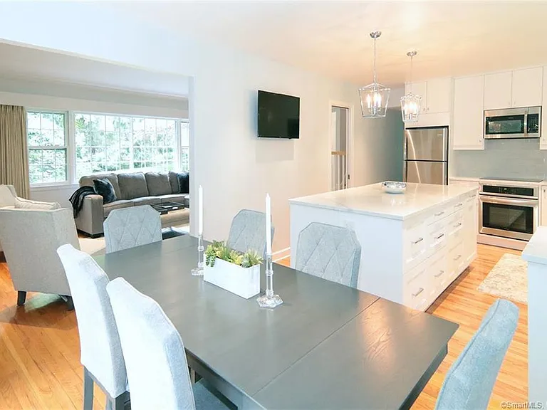 177 Brett Rd — Photo 2