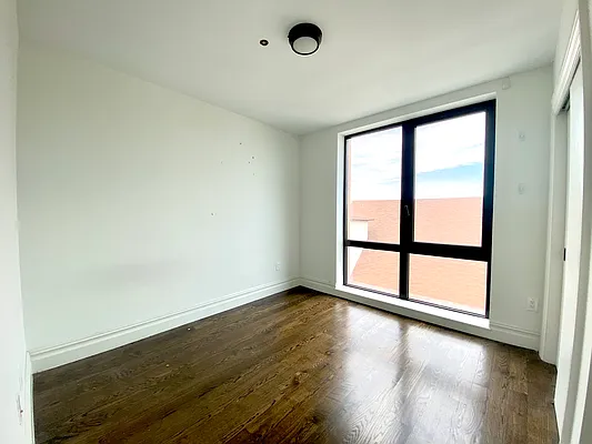 Rented by Compass | media 16