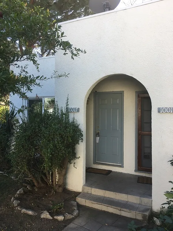 1 bed, 1.0 bath, 650 sqft, $1,900 — Photo 1