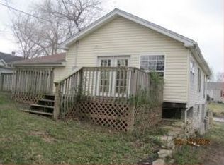 1836 NW 50th St, Kansas City, MO 64151