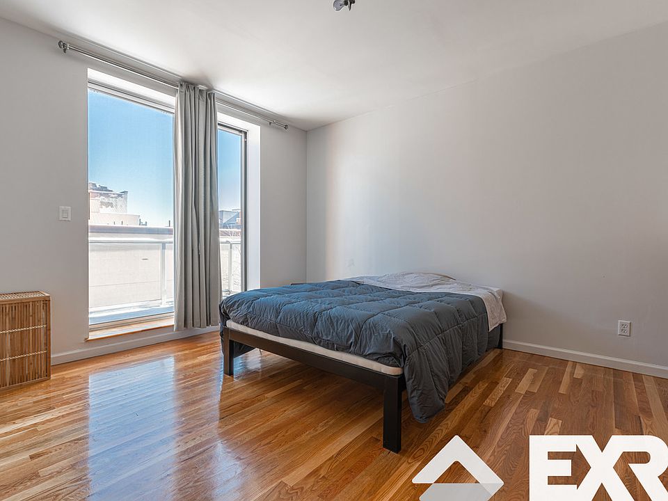 1st image of 324 Grand Ave APT 3C