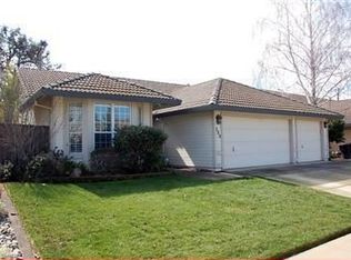 633 Vernon Oaks Dr, Roseville, CA 95678