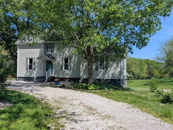 2632 Hilltop Rd, Springfield, IL 62712