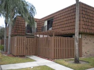 1216 SW 118th Ter, Davie, FL 33325