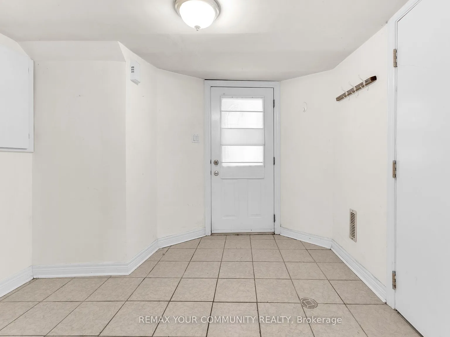 2 bed, $2,150 — Photo 4