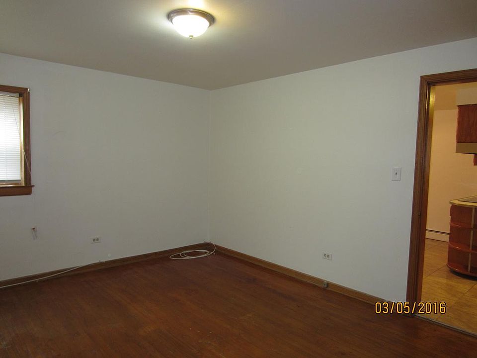 2nd image of 3051 S Harlem Ave
