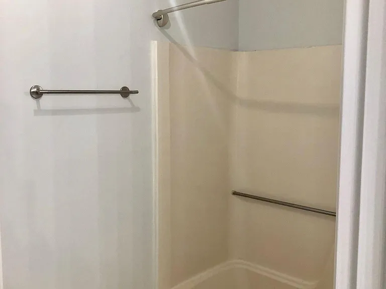344 Ashley Forest Rd #H — Photo 5