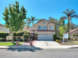 16 Rolling Ridge Dr, Pomona, CA 91766